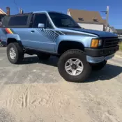 1989 Toyota 4Runner SUV Blue VN66 SR5