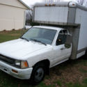 1989 Toyota Box Truck