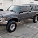 1989 Toyota Pickup 4x4 Clean Interior NO RESERVE
