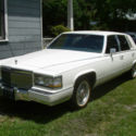 1990 Cadillac Fleetwood Brougham Base Sedan 4-Door 5.7L