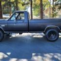 1990 Ford F-250 Pickup Black 4WD Automatic