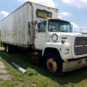 1990 Ford L8000 24&#039; Foot Box Truck