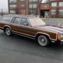 1990 FORD LTD COUNTRY SQUIRE LX