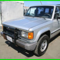 1990 Isuzu Trooper S 5-Speed Manual 4 Cylinder NO RESERVE