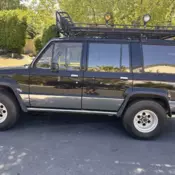 1990 Isuzu Trooper SUV Black