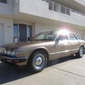 1990 Jaguar Vanden Plas Special Sedan 4-Door 4.0L