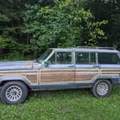 1990 Jeep Grand Wagoneer SUV 4X4