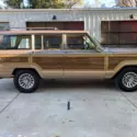 1990 Jeep Wagoneer Brown 4WD Automatic