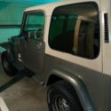 1990 Jeep Wrangler Sahara - hard top convertible - 4.2 L Engine