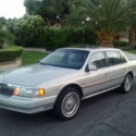 1990 Lincoln Continental Signature Sedan 4-Door 3.8L