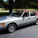 1990 Lincoln Town Car Cartier Sedan 4-Door 5.0L