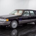 1990 Lincoln Town Car Sedan Signature Automatic 8 Cylinder Engine 5.0L/302