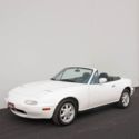 1990 Mazda Miata Roadster, 29,000 original miles, AC, New Top, New Timing Belt!!