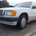 1990 MERCEDES BENZ E190 2.6
