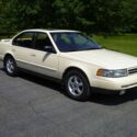 1990 Nissan Maxim SE