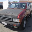 1990 Nissan Pathfinder 4X4 Manual 6 Cylinder  NO RESERVE