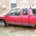 1990 Nissan SE V-6 truck