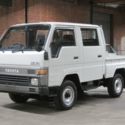 1990 Toyota Hiace Crewcab Truck DIESEL 4WD Hi-Lo 5 speed RHD Street Legal Import