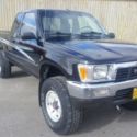 1990 Toyota Pickup Deluxe X-Cab 4X4 5 Speed Manual 22R-E