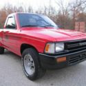 1990 TOYOTA PICKUP MANUAL 2WD PLASTIC BEDLINER NEW SEATS & CARPET CLEAN CARFAX