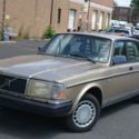 1990 volvo 240 5 speed manual runs and drive as is no reserve