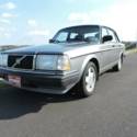 1990 Volvo 240 DL - Tastefully Optioned