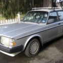 1990 Volvo 240 Sedan 4-Door 2.3L Silver Brick! Drive or Parts