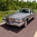 1991 Cadillac Brougham Sedan 5L V8 16V Automatic