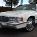 1991 Cadillac Fleetwood Sedan