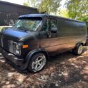 1991 Chevrolet G20 Van Black RWD Automatic