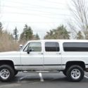 1991 CHEVROLET SUBURBAN 2500 SUV 4X4 5.7L V8 AUTOMATIC TRANSMISSION