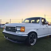 1991 Ford F-150 White RESTOMOD &#039;07 TOWNCAR PANTHERSWAP