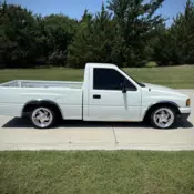 1991 Isuzu Conventional White SHORT WHEELBASE