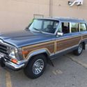1991 Jeep Grand Wagoneer- GREAT CONDITION!
