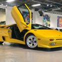 1991 LAMBORGHINI DIABLO LHD 2-DOOR COUPE - RARE SUPERFLY YELLOW
