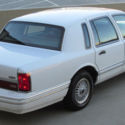 1991 LINCOLN TOWN CAR !  Great Condition !