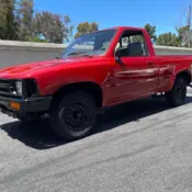 1991 Toyota Pickup Pickup Red 1/2 TON SHORT WHEELBASE