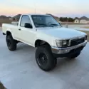 1991 Toyota Pickup White 4WD Manual 1/2 TON SHORT WHEELBASE DLX