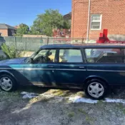 1991 Volvo 240 Wagon Green