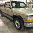 1992 Dodge Dakota LE Extended Cab Pickup 2-Door 5.2L Restored New Condtion