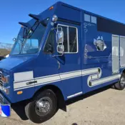 1992 FORD F590 UTILIMASTER STEP VAN, BLUE with 9815 Miles available now!