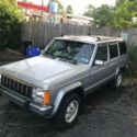 1992 Jeep Cherokee Laredo 4.0l (XJ)- NOT RUNNING - Project/Parts - SOLD AS-IS
