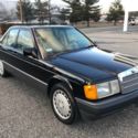 1992 Mercedes-Benz 190E 2.6 ONLY 111K MILES , LOOKS AND RUNS GREAT. NO RESERVE!