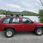 1992 Nissan Pathfinder SUV Red XE