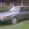 1992 Saab 900 (comes additionally with studded snow tires)