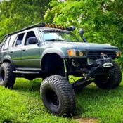 1992 Toyota 4Runner SUV Green VN39 SR5