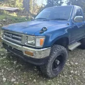 1992 Toyota Hilux Pickup Blue