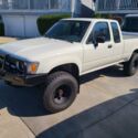 1992 Toyota pick up extra cab 4x4.