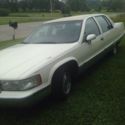 1993 Cadillac Fleetwood Brougham 133000K miles Loaded