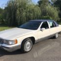 1993 cadillac fleetwood brougham 5.7l mint condition drives like new NO RESERVE